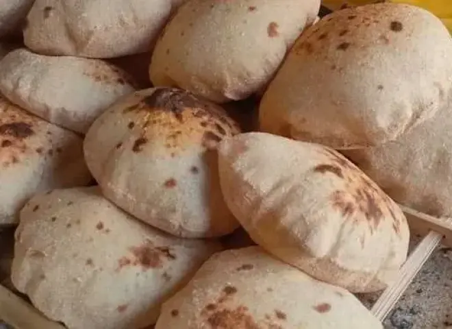 قرار جديد من التموين.. سعر رغيف الخبز البلدي المدعم في المنظومة الجديدة