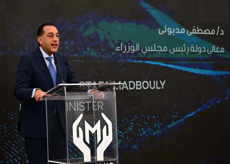 رئيس الوزراء: الحكومة بذلت جهدًا كبيرًا في ملف صناعة السيارات