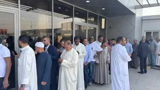 حقيقة تواجد مناديب للمرشحين بالخارج اثناء عملية التصويت للمتابعة