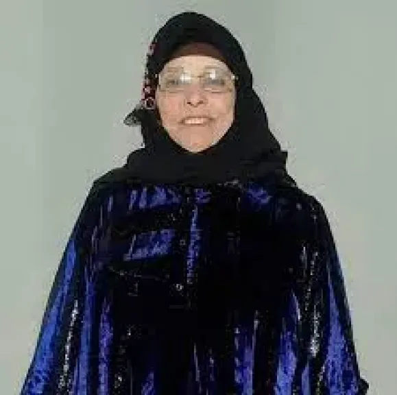 حقيقة وفاة الحاجة نبيلة صاحبة أغنية ”هات ايديك ياولا”