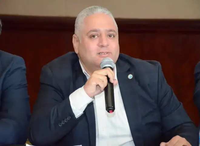 مجلس إدارة نادي الصيادلة يهنئ الدكتور محمد عصمت باختياره رئيسًا للجنة التغذية باللجنة الأولمبية المصرية