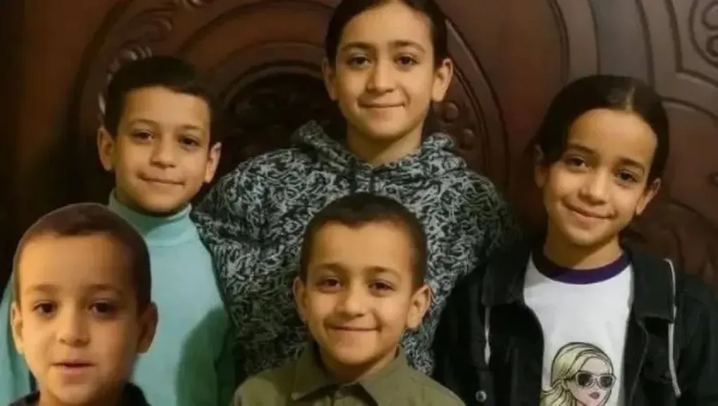 عم أطفال دلجا المتوفين يطالب برعاية طفلي شقيقه بعد الحكم بإعدام والدتهما