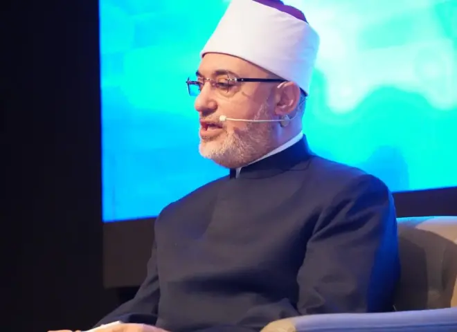 مفتي الجمهورية عن موقف الإسلام من مستجدات الذكاء الاصطناعي: انفتاح راشد ومنضبط