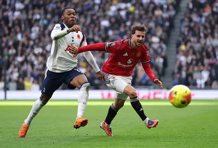 أموريم بعد تعادل مانشستر يونايتد مع توتنهام: ما زلنا في البداية