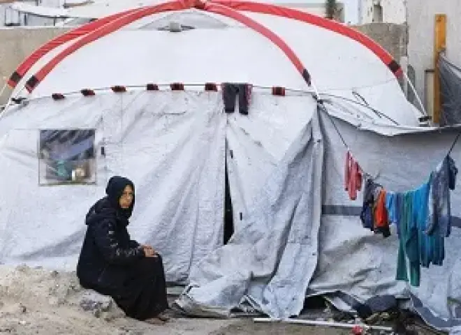 خيام مهترئة وأطفال جائعون.. كيف تكافح عائلات الفاشر للبقاء على قيد الحياة؟