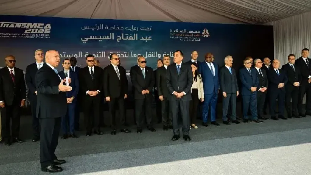 أنتاج أول اتوبيس برمائية مصنوعة محليًا في مصر