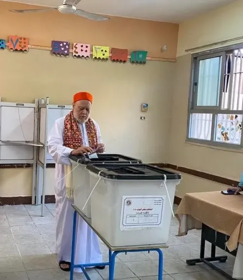 واجب وطني.. الدكتور علي جمعة يدلي بصوته في الانتخابات البرلمانية