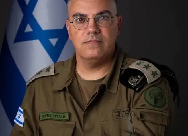 متحدث الجيش الإسرائيلي أفيخاي أدرعي يتقاعد.. والاحتلال يبحث عن وجه جديد