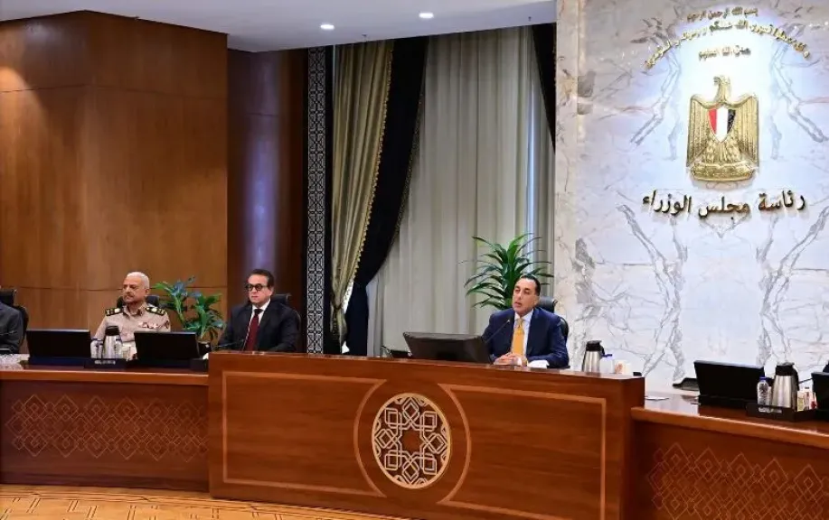 مدبولي: انتخابات مجلس النواب تتم بسهولة ويسر لتمكين المواطنين من التصويت