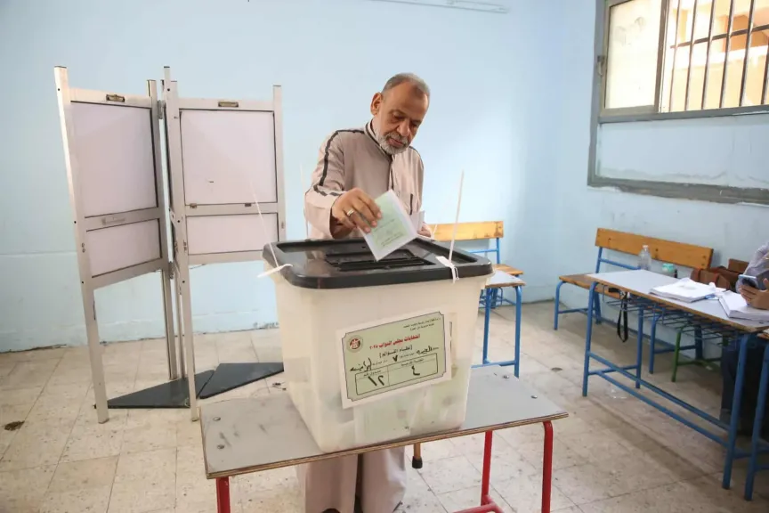 الوطنية للانتخابات: مرشحو النواب سيبلغون بالحصر العددي بعد فرز الصناديق