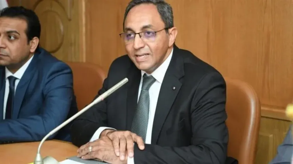 انتخابات مجلس النواب.. محافظ قنا: كله ماشي وفق التوقعات.. والتنافسية بين المرشحين تبرز الكفاءات