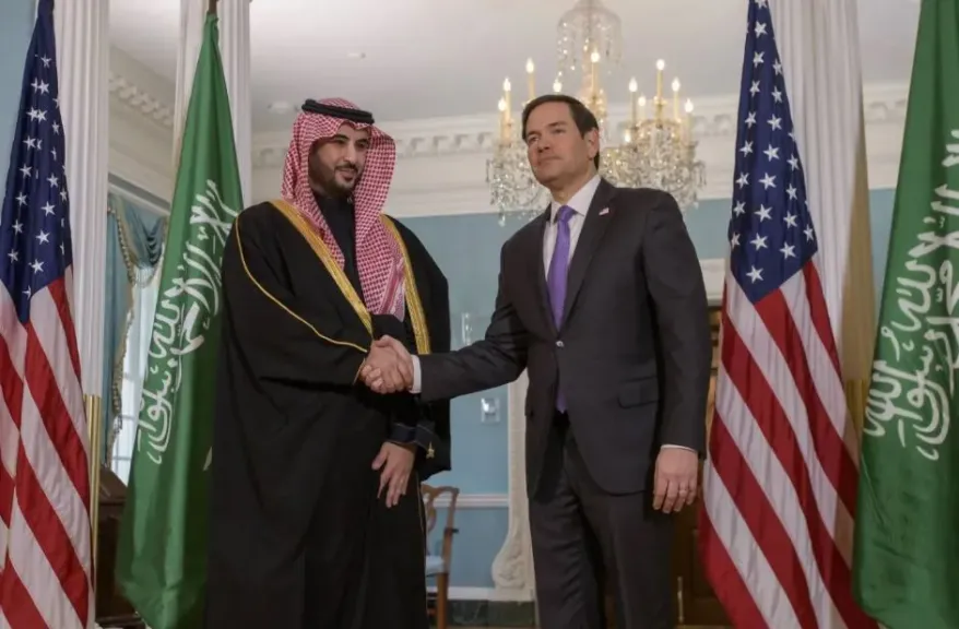 وزير الدفاع السعودي يبحث مع وزيري الخارجية والحرب الأمريكيين المستجدات الإقليمية والدولية