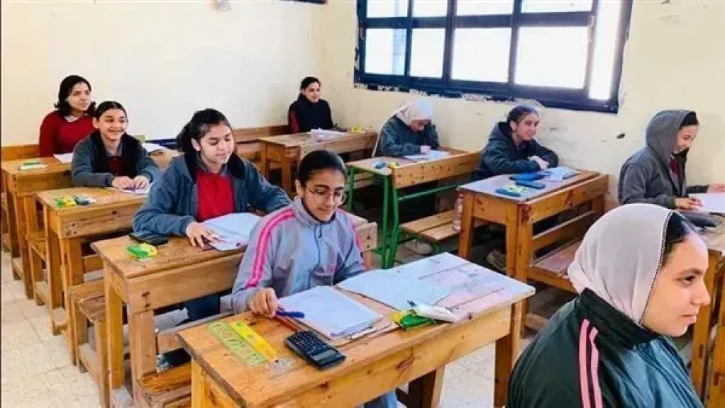 ننشر جدول مواعيد امتحانات شهر نوفمبر 2025 لجميع المراحل في القاهرة والجيزة