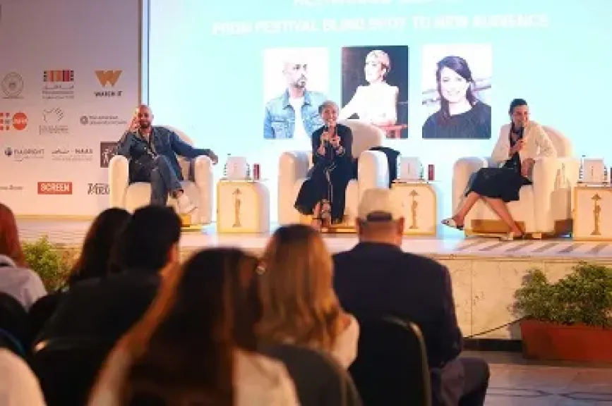 أحمد مراد: السوشيال ميديا تسرق وقتنا.. وفيلم الست يعيد السينما النسائية إلى الواجهة