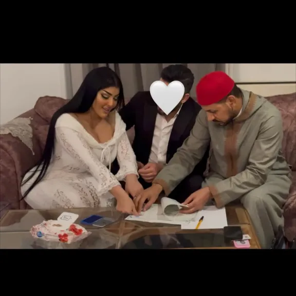 سلمي الشيمي تعقد قرانها علي شاب تخفي ملامح وجه