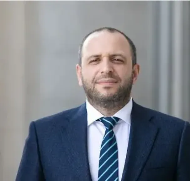 أوكرانيا: عقدنا محادثات بتركيا والإمارات لاستئناف تبادل الأسرى مع روسيا