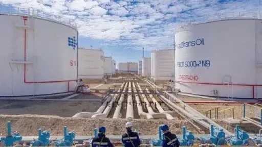 واشنطن ترفع العقوبات عن خط أنابيب قزوين الناقل لنفط كازاخستان