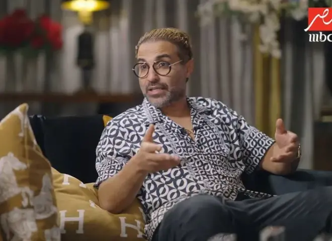 أحمد فهمي: السوشيال ميديا خربت حياتنا وحوّلتنا لعبيد للشاشة السوداء