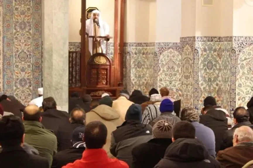 خطبة الجمعة بعد قليل من الجامع الأزهر وموضوعها «كُن جميلاً تَرَ الوجودَ جميلا»