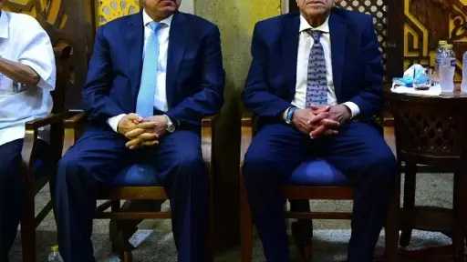 الفريق كامل الوزير يتواجد في عزاء محمد صبري نجم الزمالك الراحل