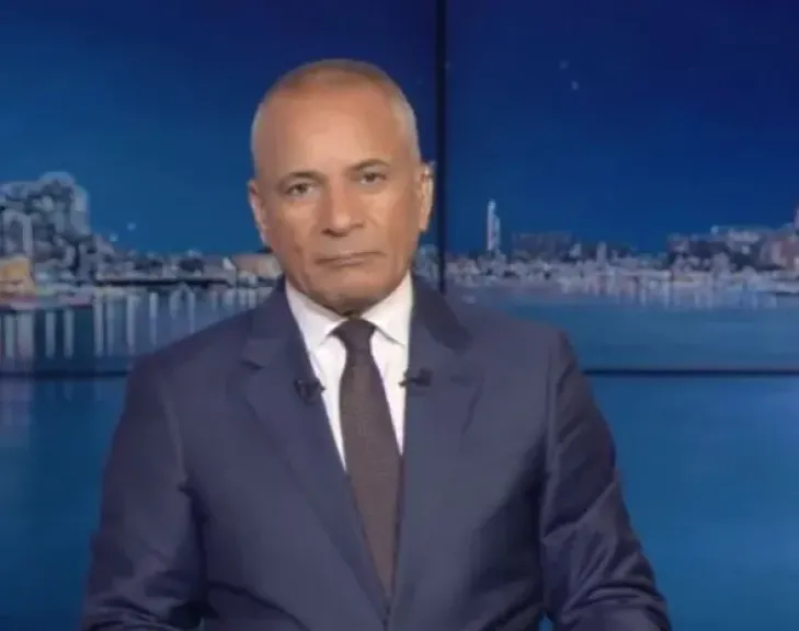 أحمد موسى: مصر بدأت جني ثمار 10 سنوات من العمل في البنية التحتية