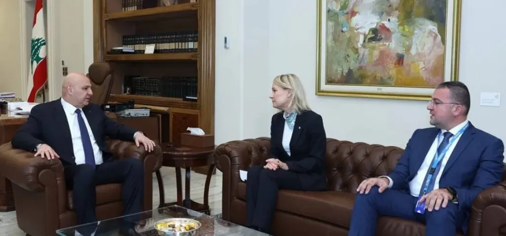 مسئولة أممية: 355 ألف نازح سوري عادوا من لبنان إلى بلادهم