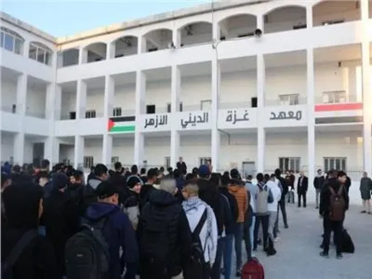 بعد عامين من الحرب.. طلاب غزة يؤدون اختبارات الثانوية الأزهرية غدا