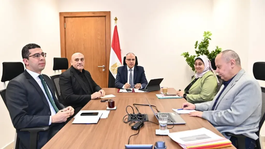 سويلم يتابع إجراءات تعزيز مبادئ الحوكمة والشفافية بالوزارة ومحاربة الفساد