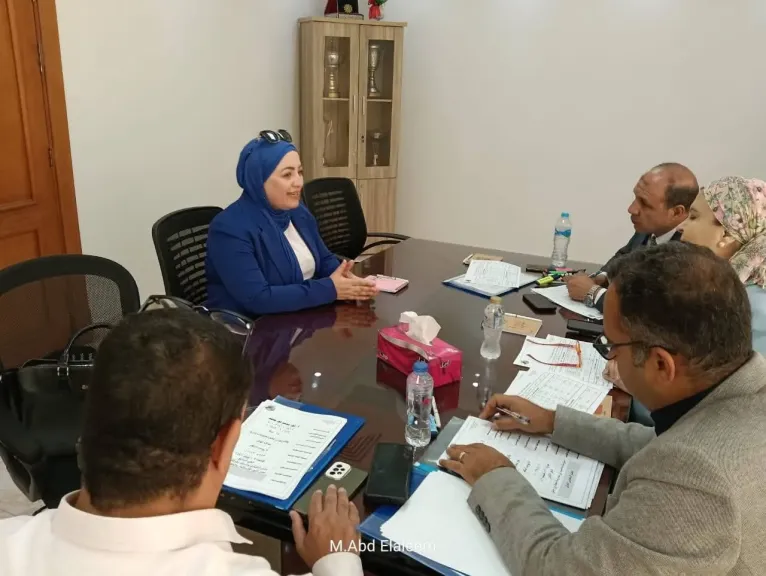 إجراء المقابلات الشخصية لمتقدمي عضوية مجلس أمناء مدينة العبور (دورة ٢٠٢٦ – ٢٠٢٨)