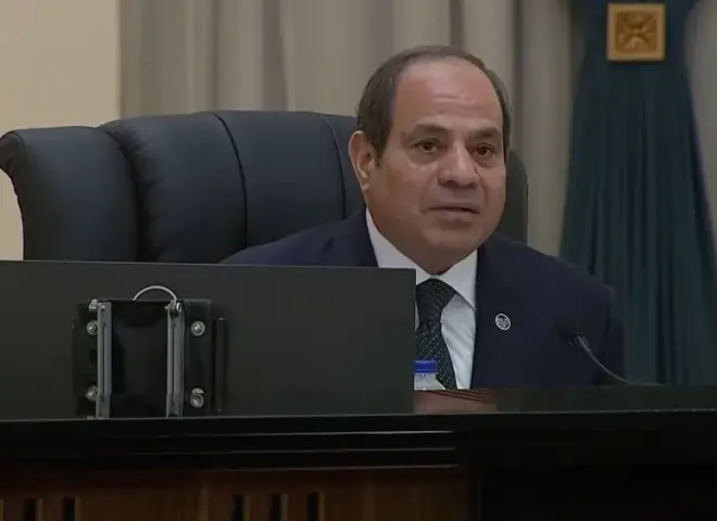 الرئيس السيسي يناشد المواطنين: متستقلوش صوتكم في الانتخابات.. اعملوا إللي عليكم واختاروا الأصلح