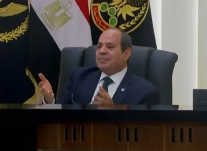 الرئيس السيسي: أنا جيت في وقت كل حاجة كانت على الأرض.. وعملنا خلال 10 سنين أقصى ما يمكن