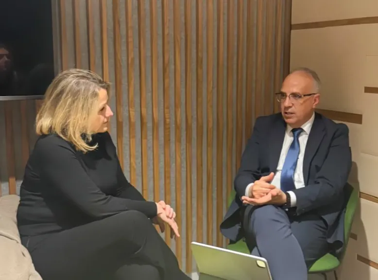 سويلم يلتقى السفيرة المكلفة بالبيئة بالحكومة الفرنسية طموح أفريقيا