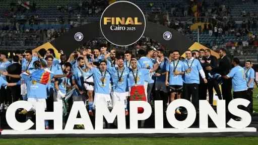 بيراميدز يتوج بجائزة أفضل نادٍ في إفريقيا لعام 2025