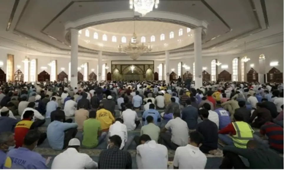 الأوقاف تحدد موضوع خطبة اليوم الجمعة.. الأولى عن احترام الآخر والثانية عن الجار