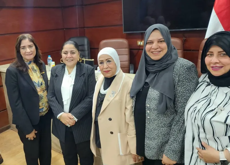 حي شرق مدينة نصر يُنظم ندوة تثقيفية لتعزيز المشاركة بالانتخابات البرلمانية بتوجيهات محافظ القاهرة