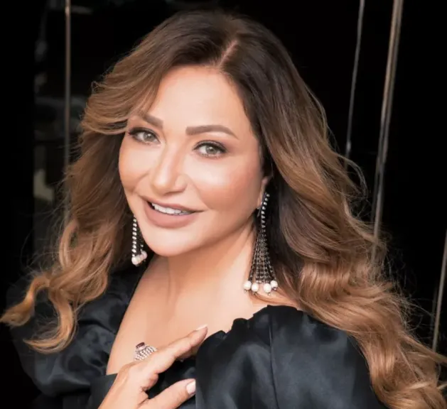 ليلى علوي: ترميم 10 أفلام بالأبيض والأسود الحدث الأجمل في مهرجان القاهرة السينمائي هذا العام