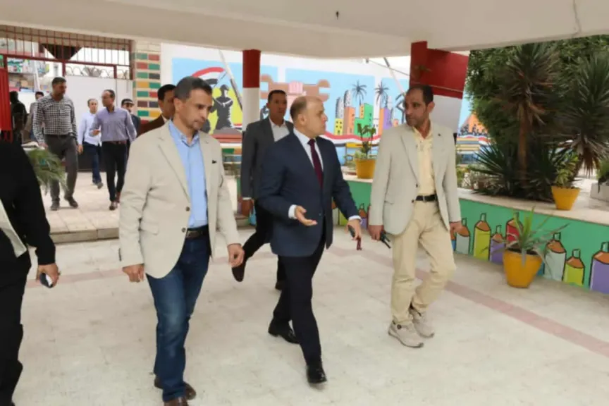 انتخابات مجلس النواب.. محافظ كفر الشيخ يتفقد استعدادات اللجان لاستقبال الناخبين