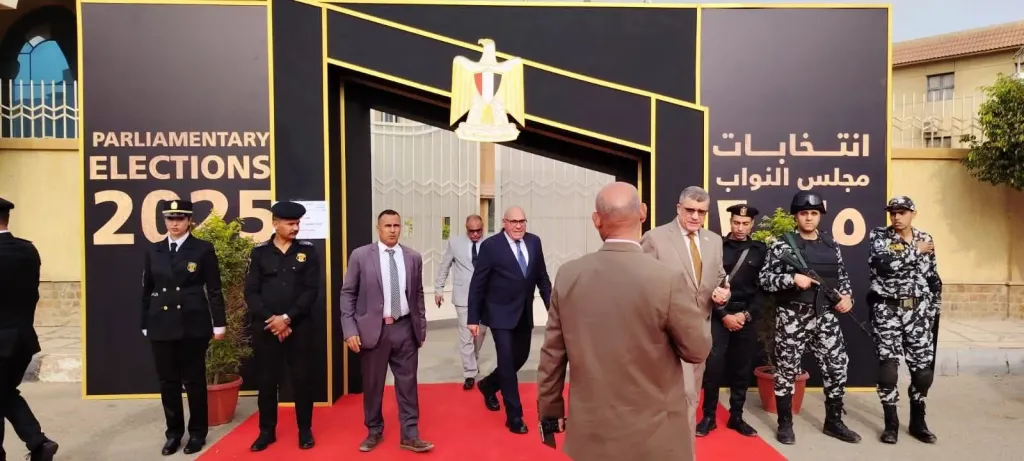 رئيس الهيئة العربية للتصنيع يُدلي بصوته في انتخابات  مجلس النواب