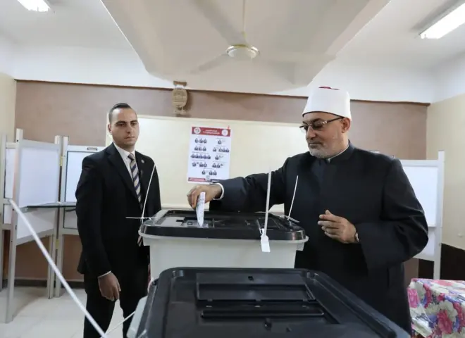 مفتي الجمهورية يُدلي بصوته في انتخابات مجلس النواب لعام 2025