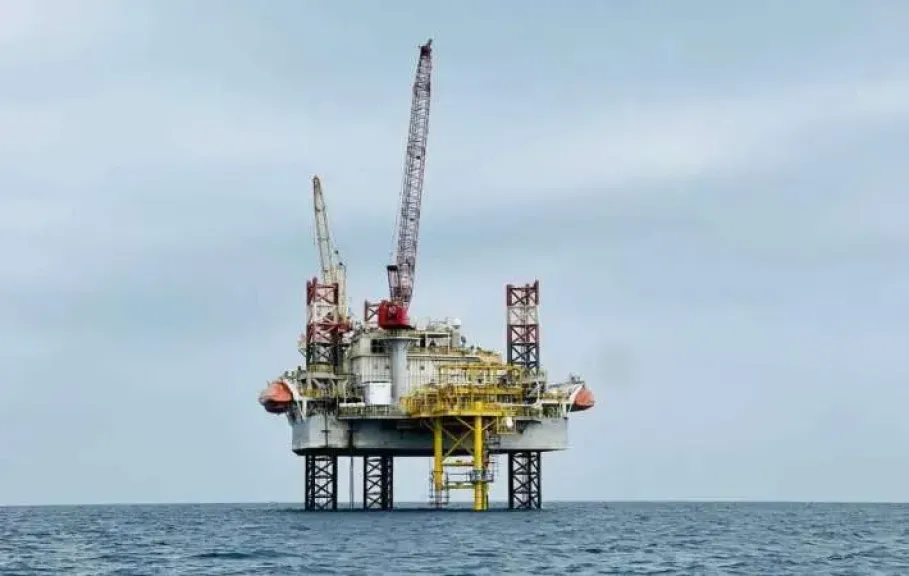 كشف بترولي جديد بخليج السويس يضيف 3 آلاف برميل يوميا