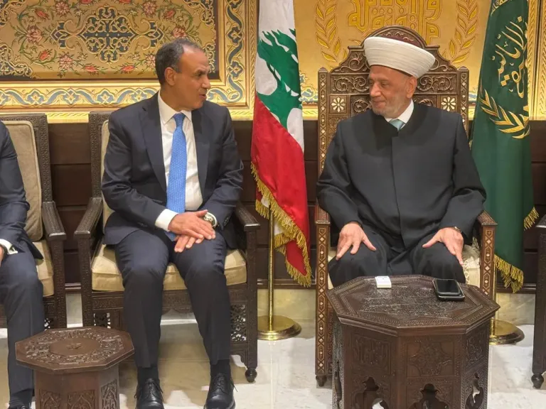 وزير الخارجية يلتقي مفتي الجمهورية اللبنانية