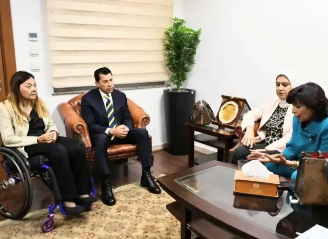 القومي للأشخاص ذوي الإعاقة يبحث مع وزير الشباب والرياضة إمكانية دمج احتفالية اليوم العالمي لذوي الإعاقة ضمن فعاليات قادرون باختلاف
