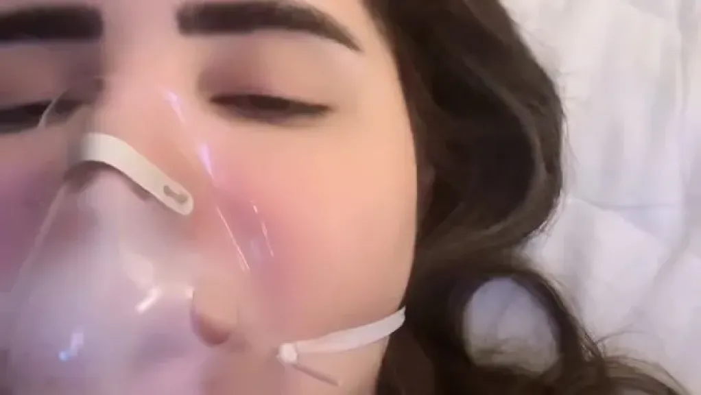 تعرض ”يارا” زوجة مسلم لوعكة صحية مفاجئة ووضعها علي جها تنفيس صناعي