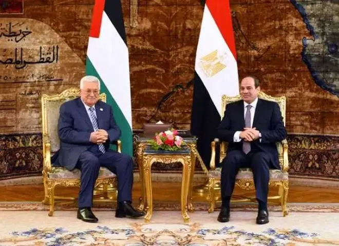 السيسي يبعث خطابا لعباس في يوم التضامن: مصر ثابتة في دعم القضية الفلسطينية وإعادة إعمار غزة