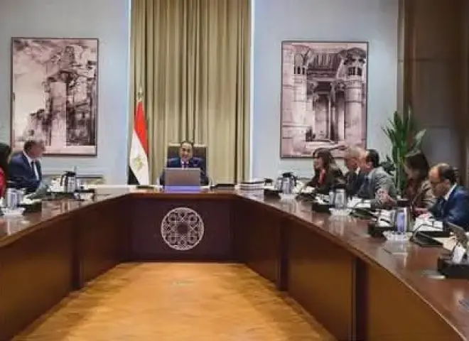 رئيس الوزراء: ندعم أي إجراءات تهدف إلى تسريع وتيرة العمل بمنجم السكري