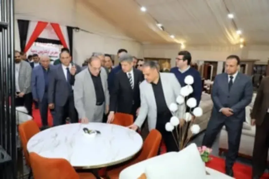 بتخفيضات تصل إلى 30%.. محافظ الشرقية يفتتح معرض أوكازيون دمياط للأثاث بالزقازيق