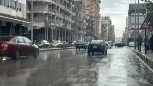 الأرصاد تحذر من استمرار الأمطار وتكشف المحافظات الأكثر تأثرًا