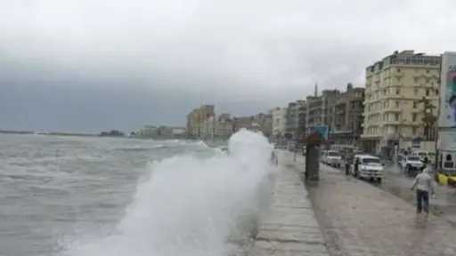 نوة قاسم الأخطر والأشد محملة بالعواصف على سواحل الإسكندرية