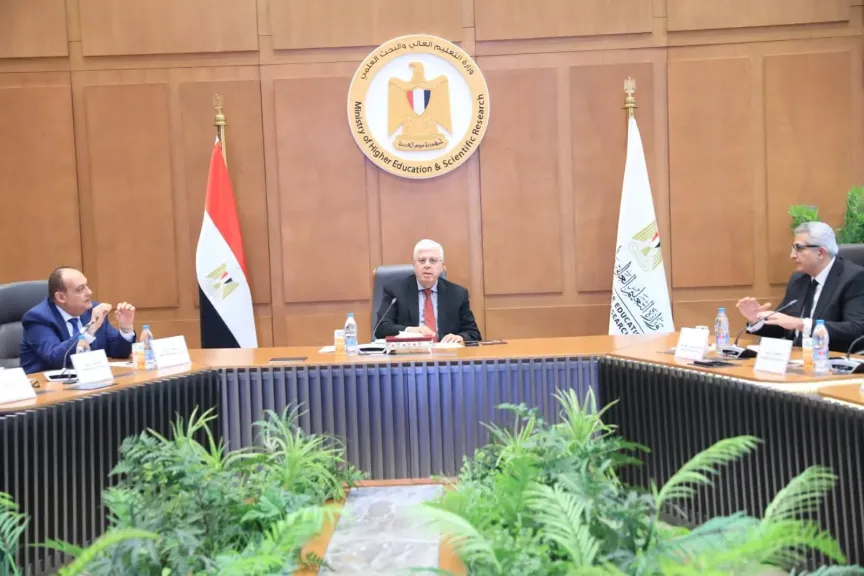 وزير التعليم العالي: تطوير منظومة البعثات وربطها بسوق العمل لبناء كوادر علمية وطنية