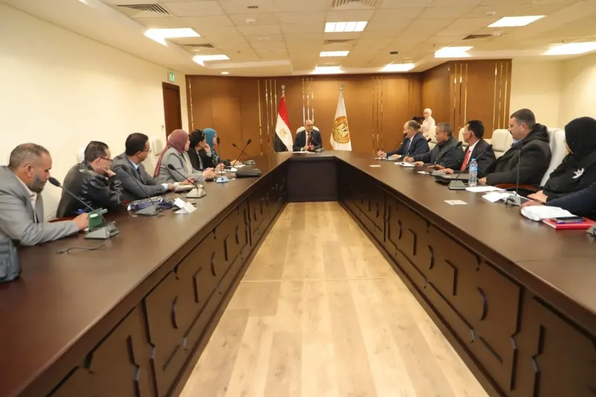 وزير العمل يجتمع بمتابعي الأحكام لاستعراض سير تنفيذ المحاضر وتذليل التحديات